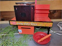 Betty Crocker Easy Bake Oven