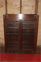 large wooden display cabinet 5 shelfs glass doors
