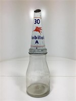 Mobiloil A 30 Tin Pourer & Vacuum Imp Pint Bottle