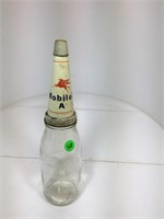Mobiloil AF 40 Tin Pourer, Cap on Imp Quart Bottle