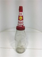 Shell X-100 Red Tin Pourer & Cap on Imperial Quart