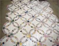 DOUBLE WEDDING RINGS QUILT