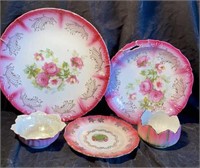 Floral Plates and Decor