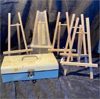 Craft Kit with Easels