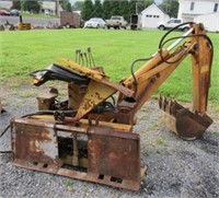 Case Backhoe Attachment w/15" Bucket