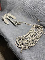 Factory made boat anchor comes with rope