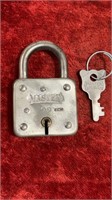 Antique Lock by MASTER Co-with key