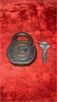 Antique ‘E’ Lock with key