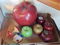 Decorative apples KITCHEN