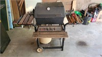 Structo Golden Classic BBQ grill with rotisserie