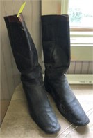VINTAGE LEATHER RIDING BOOTS