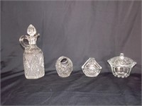 CLEAR GLASS DECANTER, 2 GLASS BASKETS,& CANDY DISH
