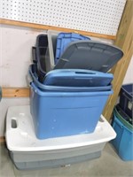 Lot of 6 totes, 6 with lids