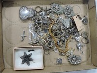 Lot of jewelry, mostly sterling silver