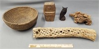 Rye Straw Basket & Carved Wood Lot