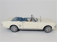 Danbury Mint Boxed 1:25 1966 Ford Mustang