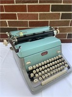 Turquoise Royal typewriter