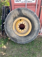 Cat rim with tire. Michelin. 14.00R24