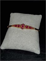 1920's 18k Yellow Gold 2Ct Rubies Bracelet