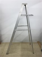 Aluminum Stepladder - 6Ft