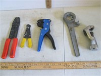 Wire Strippers, Tubing Cutter & Bender