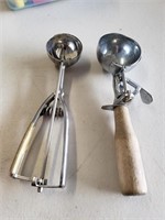 Vintage Ice Cream Scoops