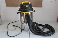 Stanley 5-Gal Stainless Wet/Dry Vacuum Vac