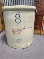 8 GALLON RED WING CROCK