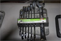 Pittsburgh 7 pc wratching combo set SAE