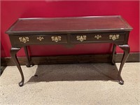 Harden Cherry Queen Anne Sofa Table with Form