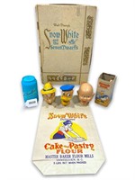 VTG Walt Disney's Snow White & 7 D's Carved Soap +