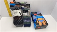 NEW 5 LOW RISE BRIEFS & 10 PAIR OF CASUAL SOCKS