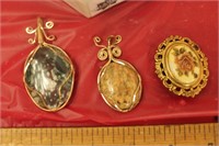 Vintage Jewelery & Jewel Box