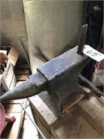 Large ANVIL ON BLOCK