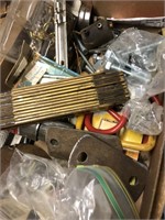 MISC TOOLS (HOOKS, SOCKET HOLDERS, TAPE MEASURE)