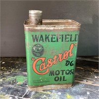 Rare 1920's Wakefield Castrol "DG" Quarter Gallon