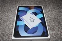 iPad Air 4th Gen Cellular 64GB