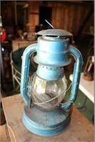 Barn lantern