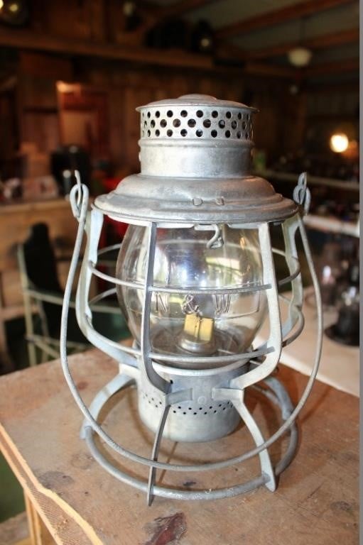 Vintage Railroad Lanterns (Bill Krellner)