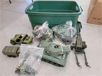 GREEN TOTE WITH PLASTIC ARMY TOYS