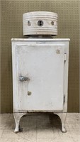 1930's General Electric Monitor Refrigerator
