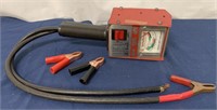 Snap-on battery load tester w/ extra cable clamp