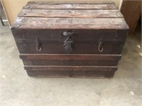 Vintage Flat Top Trunk