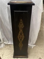 VINTAGE FRENCH STYLE HAND PAINTED PEDESTAL