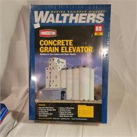Walthers Cornerstone HO kit - Concrete Grain Eleva