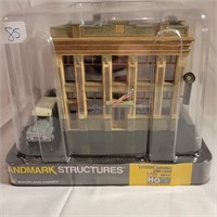 Landmark Structures Citizens Savings and Loan HO S