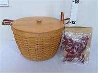 Large Corn Basket w/Lid, Liner & Bow