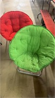 2 Foldable Relaxing Chairs