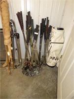 ASSORTED GOLF CLUBS & BAG