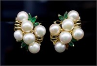 Vintage pearl & emerald set 14ct yellow gold ear